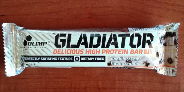 Olimp Gladiotor Bar Vanilla – biała czekolada i karmel!