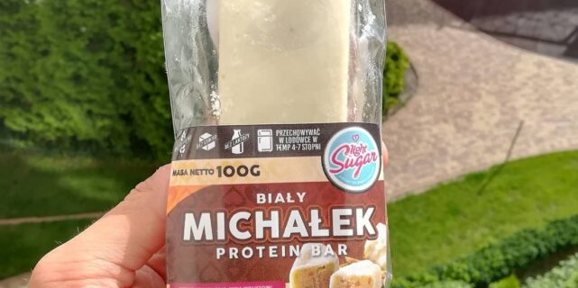 Light Sugar Biały Michałek Protein Bar – jest masło orzechowe!