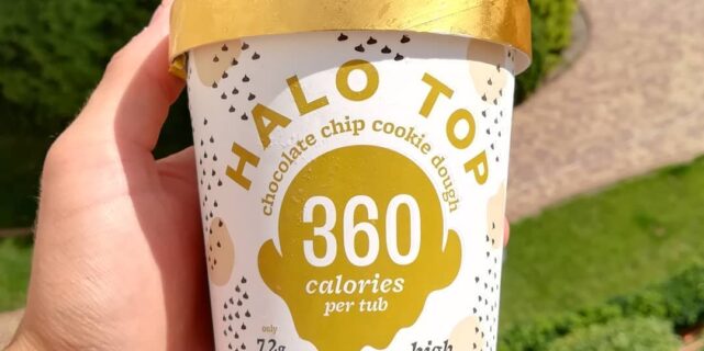 Halo Top Chocolate Chip Cookie Dough – lody z ciastkami!